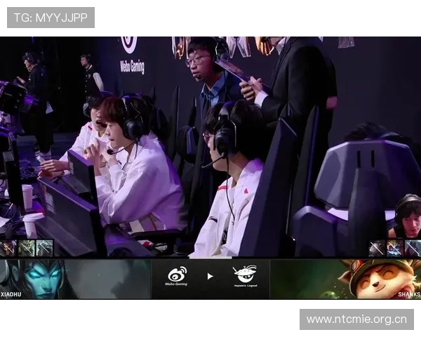 2025德玛西亚杯高光时刻Xiaohu发条藏球拉大展现顶级操作